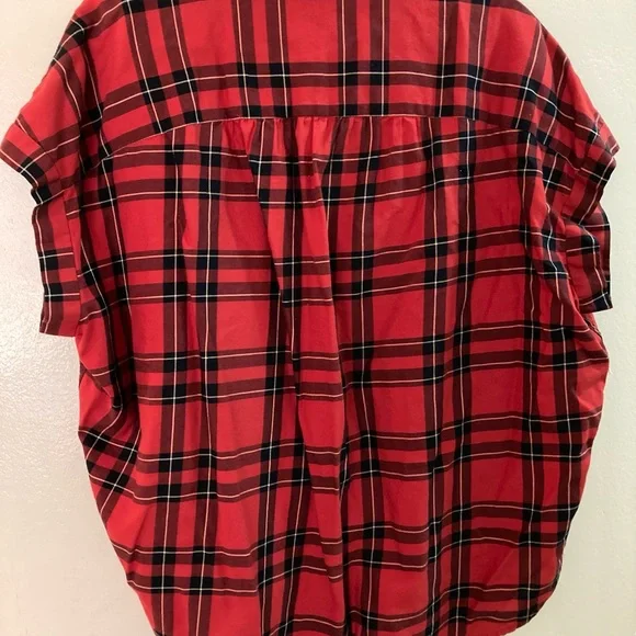 Madewell Red Plaid Short-Sleeve Button-Up Top - Picture 4 of 6